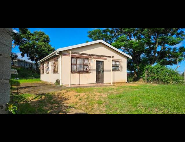 3 BEDROOM HOUSE FOR SALE IN UMLAZI Z